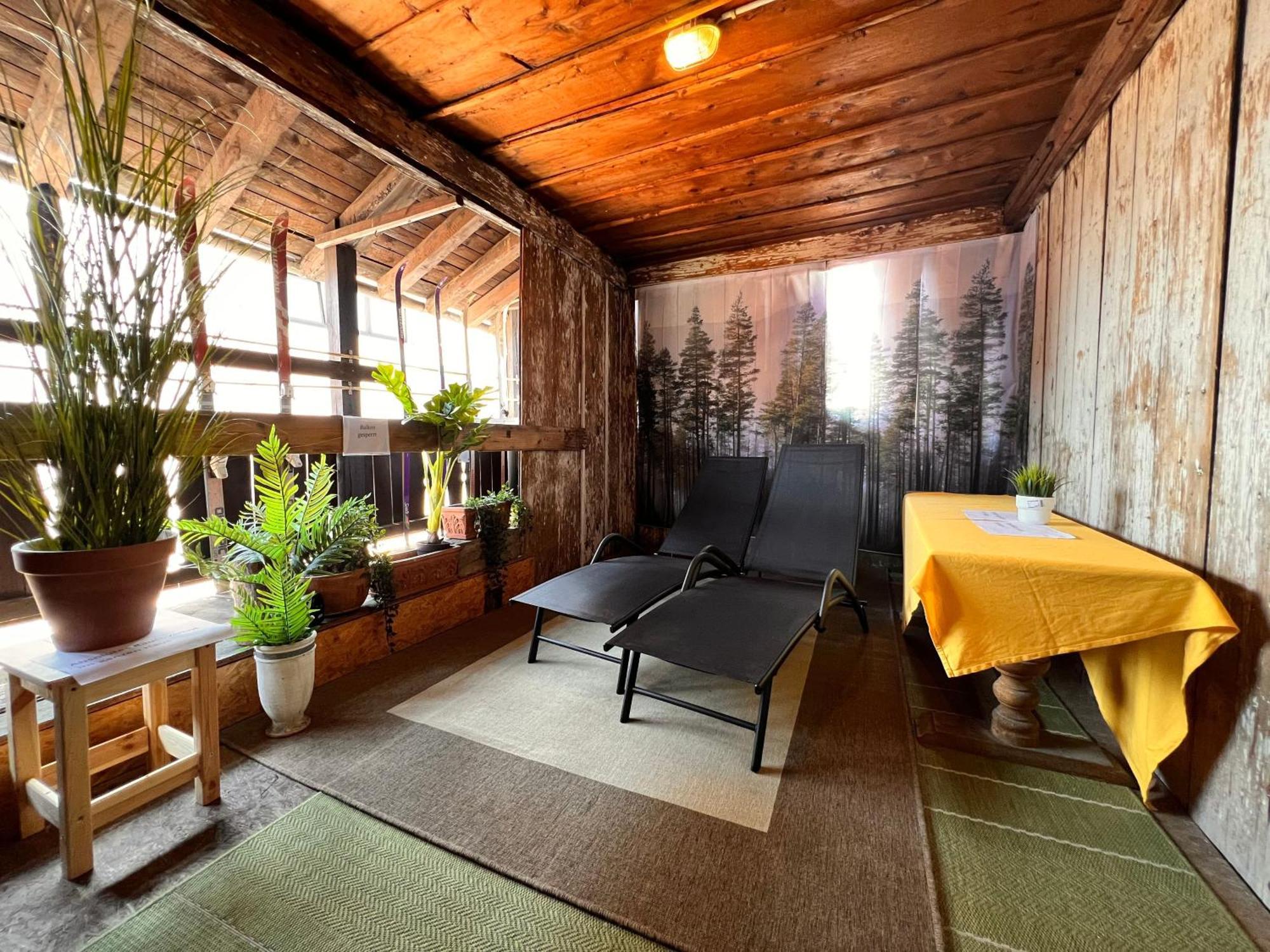 Mitten Im Zentrum Ferienwohnungen Mit Sonniger Terrasse Telfs Exterior foto